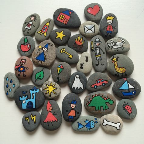 Piedras pintadas Painted Rock Ideas, Story Stone, Story Stones, Christmas Rock, Rock Ideas, Rock Painting Designs, Rock Painting Art, Pebble Painting, Painted Stones