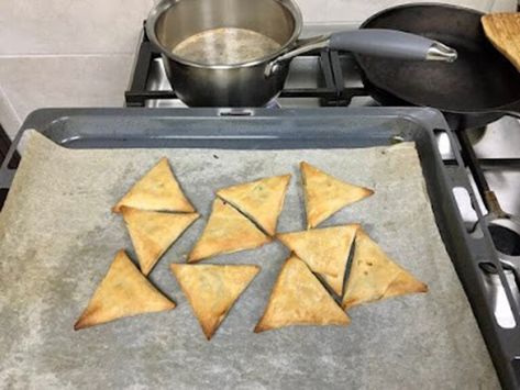 Baked Samosas | butfirstchai.com Oven Baked Samosa Recipe, Baked Samosa, Hot Chai, Samosa Recipe, Healthy Wraps, Best Wraps, Picky Eating, Oven Canning, Samosa