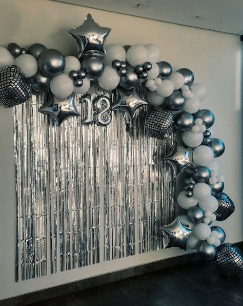 #event planning, #party ideas 18th Birthday Inspo Aesthetic, Metallic Birthday Party Decorations, Eighteenth Birthday Ideas, Black Silver Birthday Party, 15th Birthday Decorations, 18th Birthday Party Themes, Sweet Sixteen Birthday Party Ideas, Disco Birthday Party, Disco Party Decorations