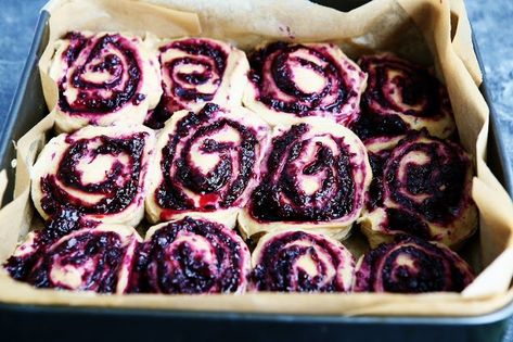 Sourdough Raspberry Roll Wreath, Strawberry Sourdough Rolls, Sourdough Blackberry, Sourdough Raspberry Rolls, Sourdough Berry Sweet Rolls, Taste Of Lizzy Sourdough Rolls, Jam Rolls, Rye Sourdough Starter, Jam Roll