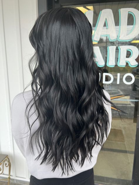 Dark Dark Brown Hair Black, Long Black Hair With Dimension, Black Hair Wavy Medium, Warm Toned Black Hair, Black Hair Inspo Color, Black Hair Layers Curtain Bangs, Black Extensions Hair Long, Western Black Hair, Long Black Hair Layers