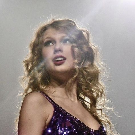 Zoe Hart, Miss Americana, Taylor Swift Speak Now, Estilo Taylor Swift, Taylor Swift Fearless, All About Taylor Swift, Swift Photo, Speak Now, Red Taylor