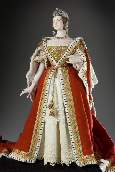 Queen Victoria in coronation dress by George Stuart Queen Victoria Dress, Coronation Gown, Coronation Robes, England History, Coronation Dress, Royal Clothes, Court Dresses, Queen Outfit, Dress History