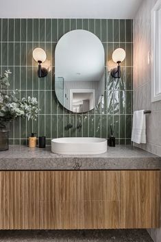 Forest Green Bathroom, Green Tile Bathroom, Free Kitchen Design, Joinery Design, Boutique Interior Design, Studio Interior Design, Bathroom Inspiration Decor, Boutique Interior, Studio Interior