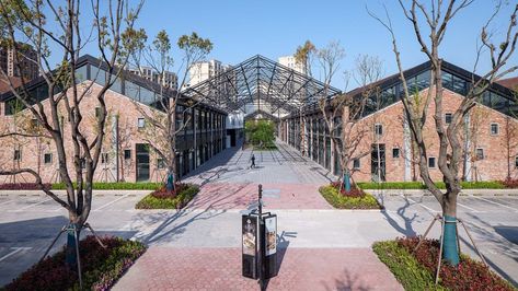 Science Building Architecture, Courtyard Architecture Design, Industrial Urban Design, Recycling Facility Architecture, Warehouse Design Architecture, Architecture Warehouse, Duplex Architecture, Hangar Architecture, Shopping Center Architecture