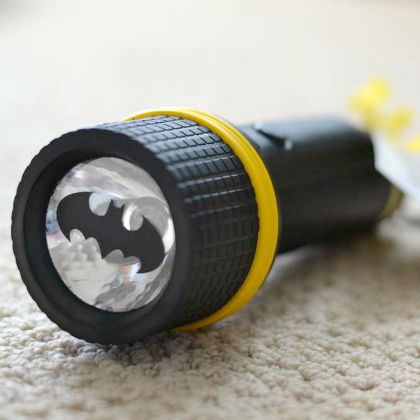 Batman Party Favor Ideas, Batman Party Ideas For Adults, Batman Birthday Party Activities, Batman Birthday Party Ideas Decoration, Batman And Joker Birthday Party, Batman Bday Party Ideas, Adult Batman Party, Super Hero Ideas, Super Hero Party Ideas