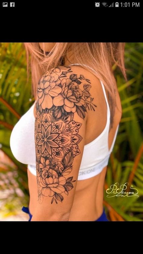 Feminine Shoulder Tattoos, Shoulder Sleeve Tattoos, Girl Shoulder Tattoos, Feminine Tattoo Sleeves, Tattoos For Women Half Sleeve, Shoulder Arm Tattoos, Flower Tattoo Shoulder, Floral Tattoo Sleeve, Leg Tattoos Women