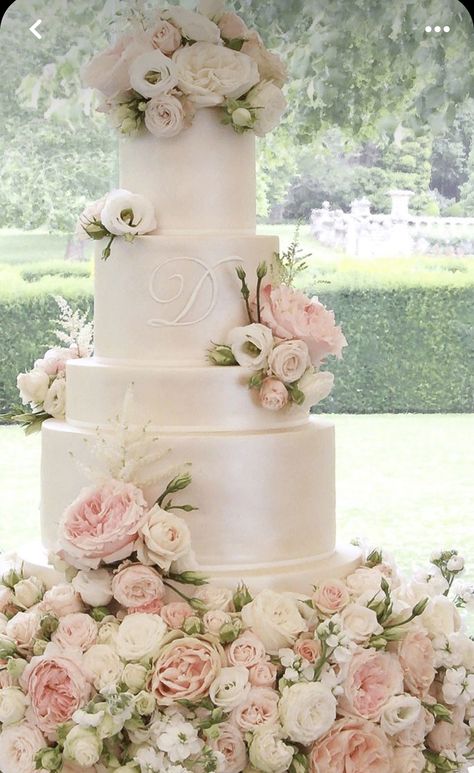 5 Tier Wedding Cake Elegant, Light Pink Wedding Cake, Pink And White Wedding Cake, Blush Wedding Cake, Wedding Redo, Blush Pink Wedding Cake, 15 Cake, Baby Pink Wedding, Blush Wedding Cakes