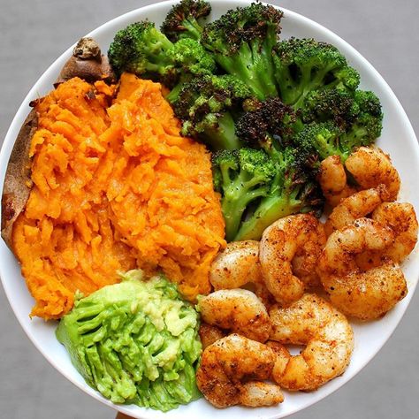 Shrimp And Sweet Potato, Broccoli And Shrimp, Cookies Banane, Potato Broccoli, Shrimp Recipes, 1 2 3, Sweet Potato, Broccoli, Meal Prep