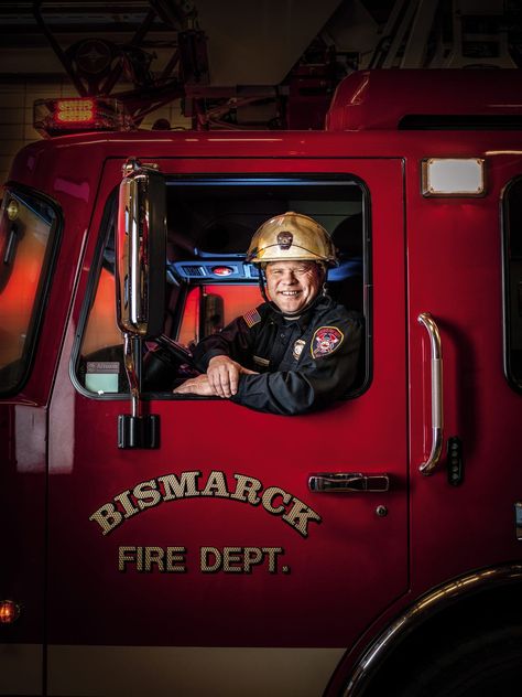 Fire Truck Photoshoot, Firefighter Portraits, Fireman Calendar, Fire Department Photography, Fighter Photography, Firefighter Photography, Firefighter Calendar, Los Angeles Fire Department, American Firefighter