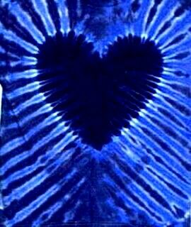 Heart Tye Dye, Reverse Tye Dye, Tie Dye Projects, Heart Tie Dye, Dye Wallpaper, Tie Dye Wallpaper, Dye Projects, Ty Dye, Diy Tie Dye Designs