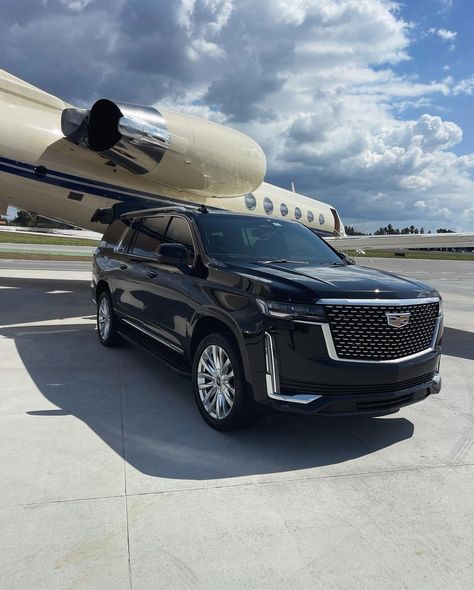 Experience the height of luxury with our VIP airport transfers. Arrive in style with our 2024 Cadillac Escalade. . . . . . #LuxuryRide #VIPTransfer #CadillacEscalade #luxeridela #airport #rideinstyle 2025 Cadillac Escalade, Cadallic Car, Cadillac Escalade 2024, Caddilac Cts, Black Cadillac Escalade, First Lamborghini, Black Cadillac, 3rd Row Suv, Family Suv