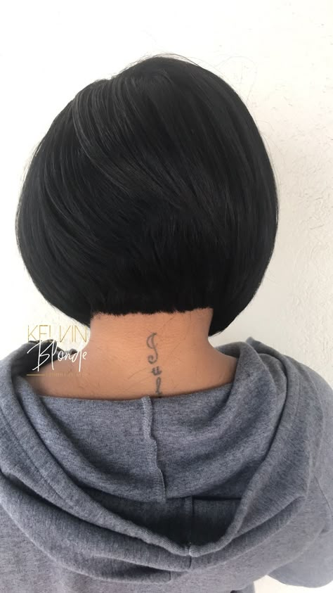 Bob hairstyles layered bob short bob stacked bob blackwomen hairstyles quickweave Bob Hairstyles Layered, Bob Hairstyles For Black Women, Hairstyles Layered, Undercut Haircut, New Natural Hairstyles, Messy Bob Hairstyles, Stacked Bob, Layered Bob Short, Easy Hairstyles For Medium Hair