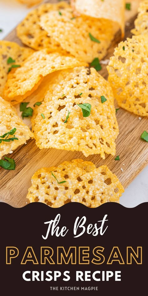 Parmesan crisps are an easy, cheesy little snack that's perfect for dipping or just snacking on plain. Low carb and only one ingredient! Parmesan Crisps Recipe, Parmesan Cheese Crisps, Cheesy Snack, Parmesan Rind, Parmesan Crisps, Crispy Cheese, Cheese Chips, Cheese Crisps, Crowd Pleasing Recipes