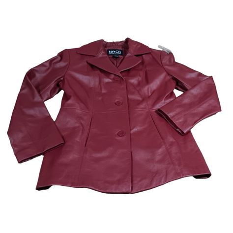 New York & Co Dark Red Women's S Leather Jacket New Vintage Y2k 90s A Line Burgundy Red Leather Jacket Minimalist Casual Classy Buttersoft Leather Jacket Button Up Pockets V Neck Burgundy Red City Urban Teacher University Business Casual Everyday Day Jacket Pristine Condition New No Tag , But The Extra Button Is Still Attached Note: Tiny Scratch Left Elbow ( You Can Only See It In The Last Picture Because I Did A Close Up) Buffy Red Leather Jacket, Cherry Leather Jacket, Vintage 90s Clothes, Dark Red Leather Jacket, Vintage Jacket Outfit, Unique Closet, Minimalist Western, Red Winter Coat, Burgundy Leather Jacket