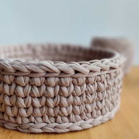 Free Wooden Base Crochet Basket Pattern 30 Min Project Crochet Wooden Base Basket, Wooden Bottom Crochet Basket, Crochet Coaster Basket, Crochet Baskets With Wooden Base, Crochet Basket With Wooden Base, Knitted Baskets, Diy Crochet Basket, Yarn Baskets, Coil Basket