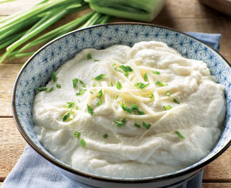 The secret to the best mashed cauliflower is sour cream! #DollopOfDaisy #ad Sponsored by Daisy Sour Cream Brown Butter Mashed Potatoes, Cheesy Mashed Cauliflower, Cream Cheese Potatoes, Butter Mashed Potatoes, Mashed Cauliflower Recipe, Daisy Sour Cream, Daisy Brand, Cauliflower Mashed Potatoes, Cauliflower Mash