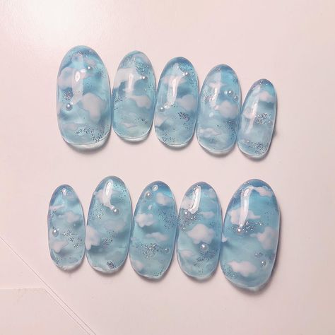 Sky Blue Nail Art, Cloudy Nail Design, Sky Themed Nails, Clear Cloud Nails, Cloudy Nails, Asian Acrylic Nails Blue, Blue Sky Nails, Nail Blue Design, Rainy Nails