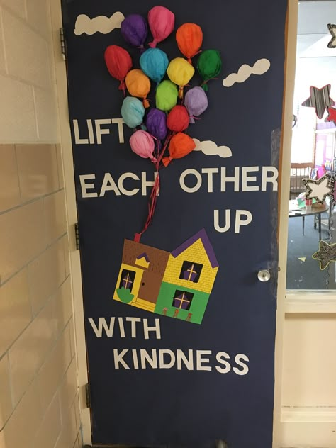 Lift each other up with kindness door decoration !! Kindness Door Decorations, Kindness Door, Kindergarten Door, Elementary School Bulletin Boards, Class Door Decorations, Kindness Bulletin Board, Colorful Bulletin Boards, Stall Decorations, School Door Decorations