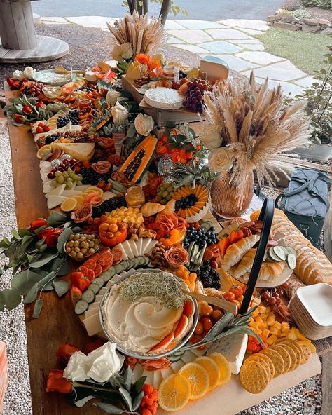 Fall Wedding Snack Table, Fall Themed Grazing Table, Boho Charcuterie Table, Fall Bridal Shower Charcuterie Board, Fall Wedding Grazing Table, Snack Table Wedding Receptions, Dessert Charcuterie Table Wedding, Desert Charcuterie Board Wedding, Autumn Grazing Table