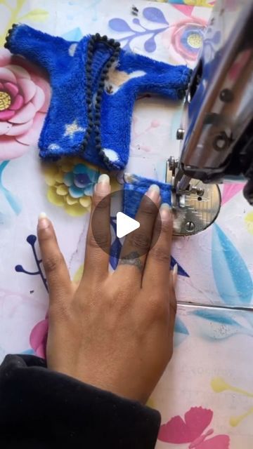 Krishna Clothes Making, How To Make Krishna Dress, Krishna Clothes, Krishna Dress, Laddu Gopal Dresses, Radhe Radhe, Radhe Krishna, Diy Dress, Radha Krishna