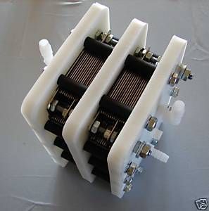 Picture of The Basics Of A Hydrogen Dry-Cell.. #Amazmerizing Hho Gas, Huge Party, Hydrogen Generator, Free Energy Projects, Solar Energy Diy, Hydrogen Fuel Cell, Dry Cell, Free Energy Generator, Power Energy