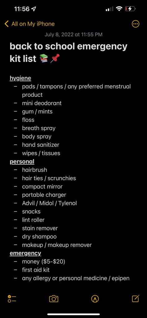 A list of all essentials for your day to day school life. High School Essentials, Lululemon Aesthetic, Schul Survival Kits, High School Prep, High School Supplies, Preppy Lululemon, Middle School Essentials, School Emergency Kit, School Backpack Essentials