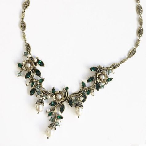 Emerald Statement Necklace, Neo Romantic, Emerald Green Crystal, Necklace Emerald, Fairy Jewelry, Turquoise Accents, Mid Century Jewelry, Sweet Romance, Green Jewelry