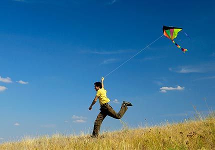 kite-flying joy Flying Kite, Fly A Kite, Go Fly A Kite, Kids Moves, Come Fly With Me, Kite Flying, Epic Fails Funny, Cabin Fever, Kites