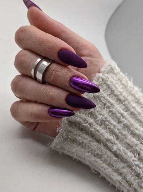 Gel X Purple Nails, Violet Chrome Nails, Violet Nails Designs, Violet Nail Art, Purple Nail Art Ideas, Maleficent Nails, Nails Violet, Purple Chrome Nails, Dark Purple Nails