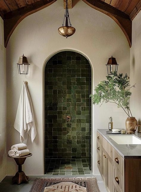 @vivirdesign Spanish Homes Interior Bathroom, Spanish House Design Interior, Spanish Mediterranean Bathroom, Green Shower Room, Spanish Cottage Interiors, Colorful Tile Bathroom, Spanish Bathroom Hacienda Style, Spanish Mediterranean Interior, Spanish House Decor