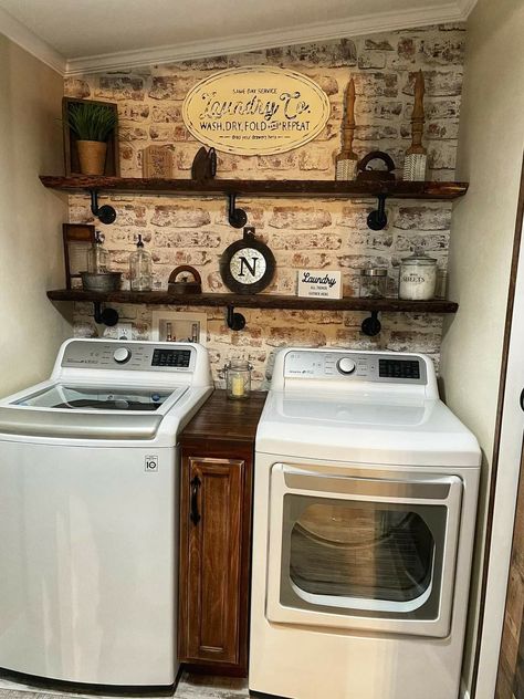 Laundy Room, Laundry Room Update, Mobile Home Renovations, Small Laundry Room Makeover, Rustic Laundry Rooms, Laundry Ideas, Bathroom Farmhouse, Dream Laundry Room, Laundry Room Layouts