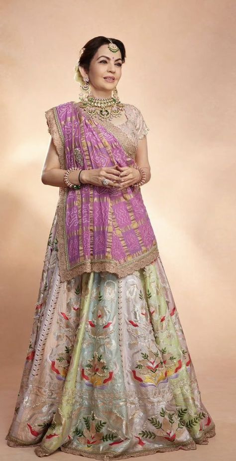 Best Indian Wedding Dresses, Indian Bridesmaid Dresses, Haldi Outfits, Designer Bridal Lehenga Choli, Latest Bridal Lehenga, Indian Outfits Lehenga, Lehenga Designs Simple, Fashionable Saree Blouse Designs, Designer Bridal Lehenga