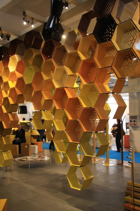 #Inspiration #Novotel Manchester Honey Comb Storage, Hexagon Interior Design, Interior Design Living Room Modern, Feature Wall Design, Modern Room Divider, Church Stage Design, Astuces Diy, Hallway Ideas Entrance, Talented People