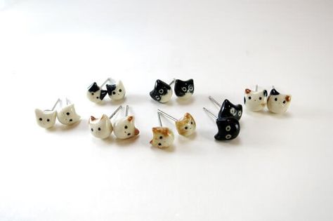 10 Ways To Show You Love Cats Without Saying A Word - iHeartCats.com Fimo Kawaii, Cat Stud Earrings, Good Luck Necklace, Tiny Cats, Cat Earrings Studs, Cat Lady Gift, Dainty Diamond Necklace, Diamond Evil Eye, Titanium Earrings