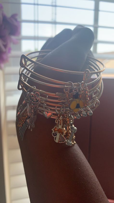 Gold and silver charm bangles with lots of charms to choose from🦋Follow on IG:@uniquedesignsbyarii Charm Bangles, Charm Bangle, Gold And Silver, Silver Charms, Cuff Bracelets, Bangles, Charms, Cuff, Silver