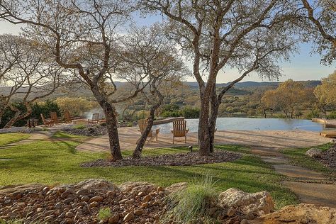 Patio Images, Texas Farmhouse, Farmhouse Landscape, Hill Country Homes, Farmhouse Architecture, Backyard Playhouse, Home Bunch, Farmhouse Landscaping, Backyard Lighting