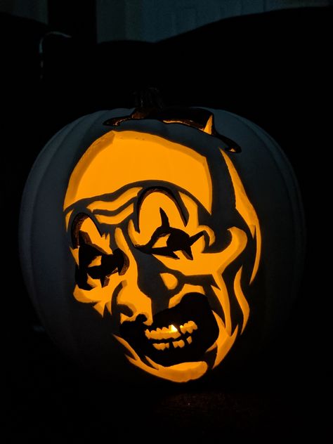 Hand Carved Made to Order $60 for 9” $90 for 13” Want more details? Just ask! Terrifier Pumpkins, Clown Pumpkin Carving, Clown Pumpkin, Pumpkin Carving Art, Pumpkin Carver, Halloween Pumpkin Carving Stencils, Scary Pumpkin Carving, 90s Fashion Outfits Hip Hop, 90s Fashion Outfits Hip Hop Party