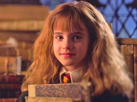 I got: 10 out of 10!  - Are You A True Harry Potter Fan?<  I don't like how people judge whether you're a fan or not by how much knowledge you have on the subject, but I'm still proud that I got !0 out of 10 Hermione Granger, Hermione, Harry Potter, Hair