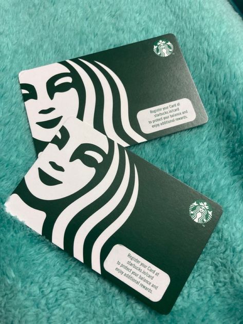 Starbucks Gift Card Christmas, Starbucks Gift Card Ideas Birthday, Starbucks Card Gift Ideas, Starbucks Gift Card Aesthetic, Starbucks Gift Ideas, Gift Cards Aesthetic, Christmas Gift Videos, Free Starbucks Gift Card, Fall Basket