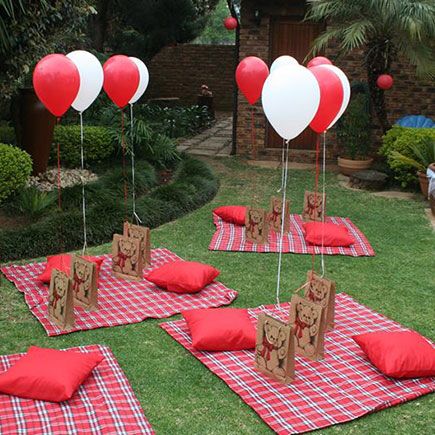 Picnic party Teddy Bear Picnic Birthday Party, Childrens Cooking, Picnic Birthday Party, Kids Picnic, Teddy Bear Party, Picnic Theme, Teddy Bear Birthday, Picnic Birthday, Teddy Bear Picnic