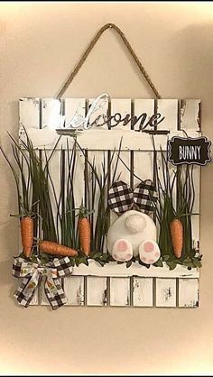 Dollar Tree Easter Crafts, Easter Wood Crafts, Candy Land Christmas Door, Easter Craft Decorations, Spring Easter Crafts, Easter Bunny Crafts, Easter Decorations Dollar Store, Decorations Table, Easter Projects