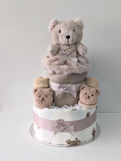 Neutral shades Teddy Bear Nappy Cake Baby Gift. Baby shower or gender reveal centrepiece. Unisex baby gift by LittleAngelByDawn on Etsy Unisex Baby Gifts, Nappy Cake, Teddy Bear Theme, Bear Theme, Baby Comforter, New Baby Boys, Baby Boy Or Girl, Unisex Baby, Baby Booties