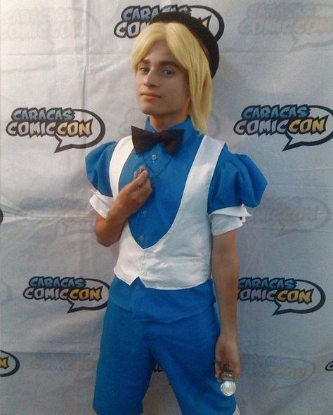 David Gonzalez, Alice Costume, Alice Cosplay, Alice In Wonderland Costume, 2023 Halloween, Wonderland Costumes, Wonderland Theme, Alice In Wonderland Theme, Halloween Men