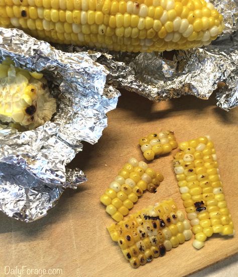 Stovetop Grilled Corn on the Cob Grilled Corn On Cob, Grill Corn On The Cob, Framed Recipes, Grilled Corn Salsa, Grill Corn, Grilled Corn Recipes, Oven Roasted Corn, Grilled Corn On The Cob, Stove Top Grill