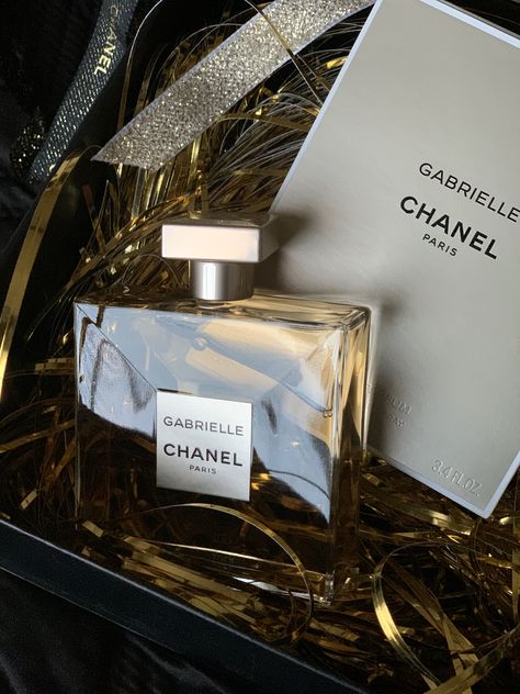 The best scent Chanel has ever made. #chanelfragance #luxuryperfume #chanel #luxurylifestyle #gabriellebychanel Chanel Gabrielle, Gabrielle Chanel, Chanel Paris, Luxury Perfume, Feminine Aesthetic, Luxury Beauty, Perfume Bottles, Chanel, Fragrance