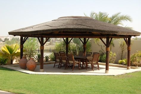 Quincho Garden Huts, Round House Plans, Thatched House, African House, Backyard Gazebo, Backyard Pavilion, Outdoor Gazebos, Garden Gazebo, Patio Gazebo