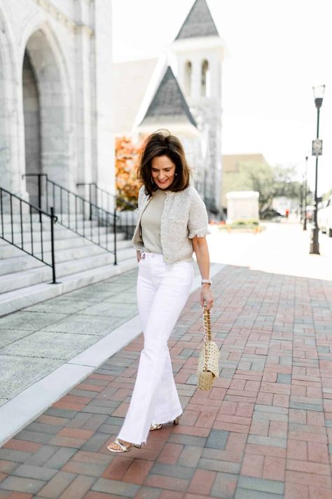 Best Pants For Petites: Styles You Will Love To Wear - Beth Ferguson | Serious About Styling (SAS for Short) Beth Ferguson, Pants For Petite Women, Petite Woman, Best Pants, Fashion Make Up, Utility Pants, Travel Beauty, Petite Women, Linen Pants