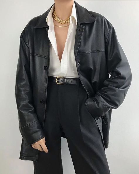 Leather Black Jacket Outfit, Vintage Leather Jacket Outfits Women, How To Style Leather Jacket, 90s Leather Jacket Outfit, Black Jacket Outfit Women, Black Leather Jacket Outfits, Leather Jacket Outfits Women, Womens Leather Jacket Outfit, Black Jacket Outfit