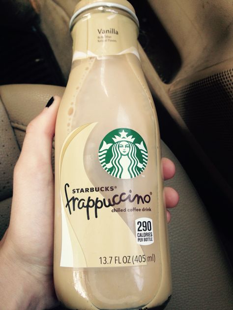 yummy😋😋😋 Starbucks Vanilla Frappuccino, Starbucks Frappuccino Bottles, Vanilla Iced Coffee Recipe, Vanilla Drinks, Vanilla Frappuccino, Mocha Cookie Crumble, Starbucks Bottles, Vanilla Iced Coffee, Frappuccino Bottles